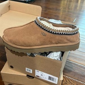 Ugg Tasman Slipper